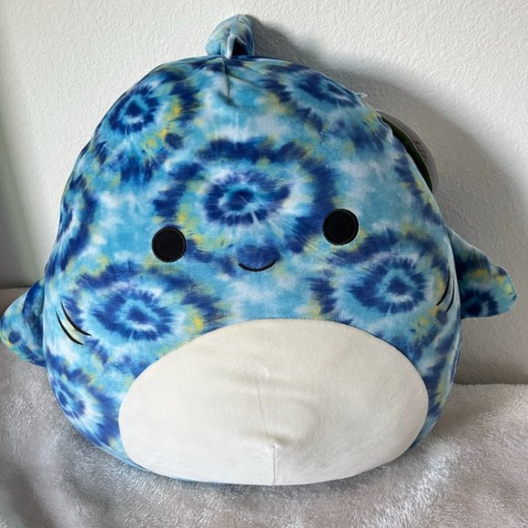 Squishmallows Official Kellytoy 16 Inch Toy Animals (Luther Shark)